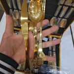 طقم ملاعق ذهبي مرصع