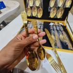 طقم ملاعق ذهبي مرصع