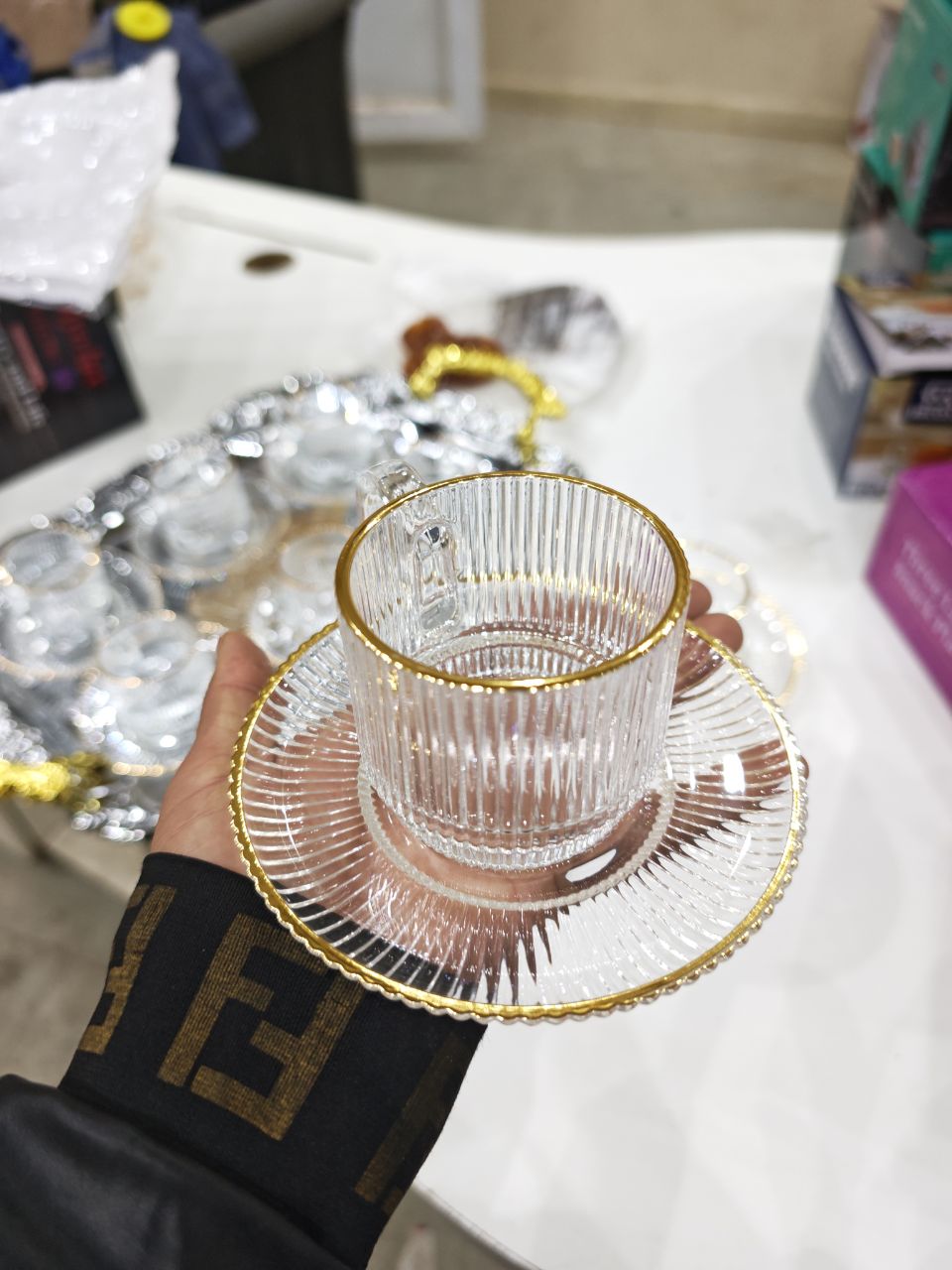 سيرفيس كؤؤس قهوة حليب