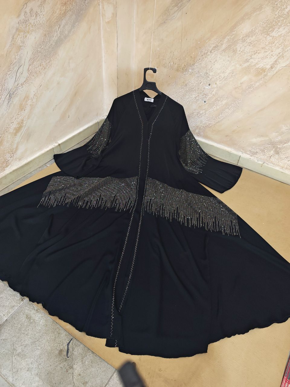 عبائة تسنيم نيو