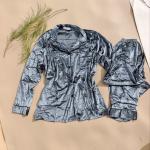 بيجامة بالقفله قطيفة